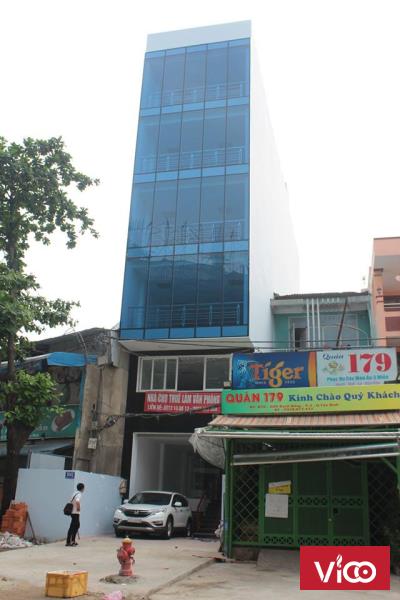 Cho thuê nhà nguyên căn 82B Bạch Đằng, vị trí đẹp, tiện KD, mở VP