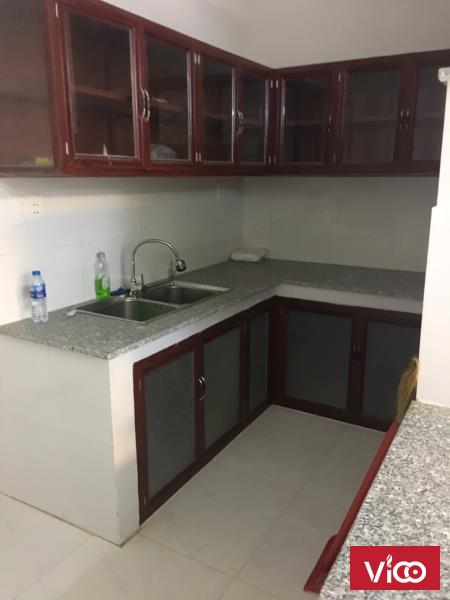 Nhà mới,2 lầu, 4pn,đường hương lộ 2 giá 10tr ,bình tân