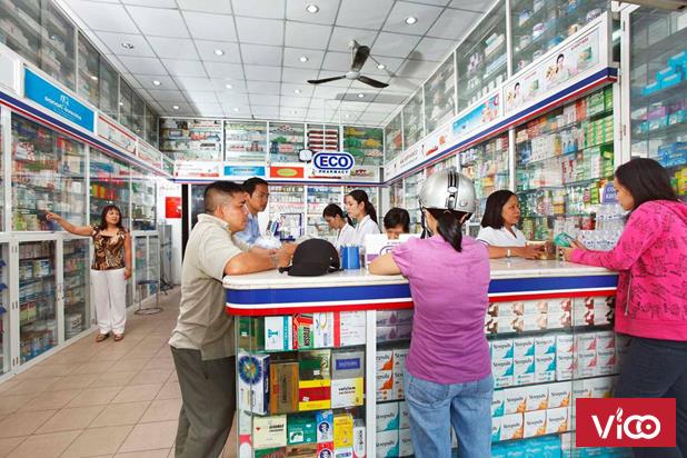 Nhà cho thuê khu sầm uất mặt tiền Sư Vạn Hạnh, Q10, DT 4x20m, trệt, 3 lầu, giá 75 triệu/tháng.