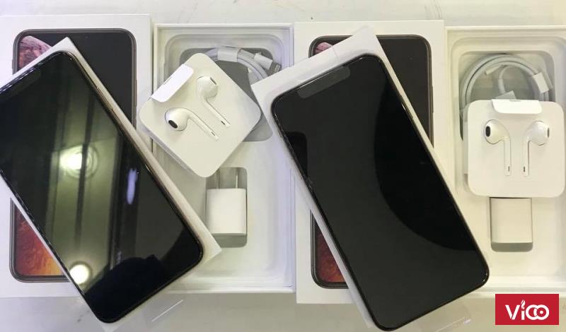 Bán iphone Xsmax 64gb Gold hàng FPT, chưa active 26tr6