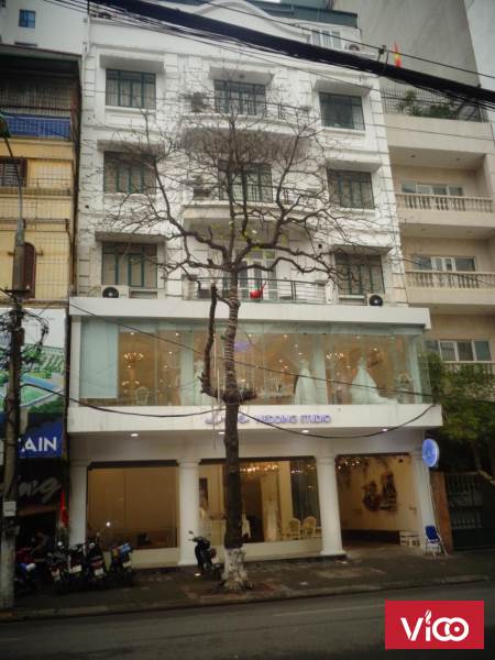 Cho thuê nhà mặt phố Trung Hòa, Cầu Giấy, Hà Nội. Lh 0946389595