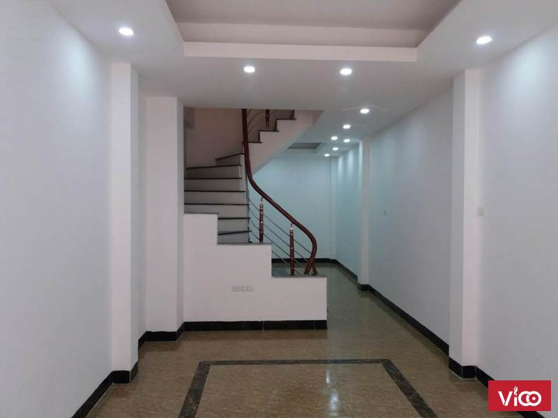 BÁN NHÀ Định Công Thượng 40m2 x4 Tầng Ô TÔ ĐỖ 10M