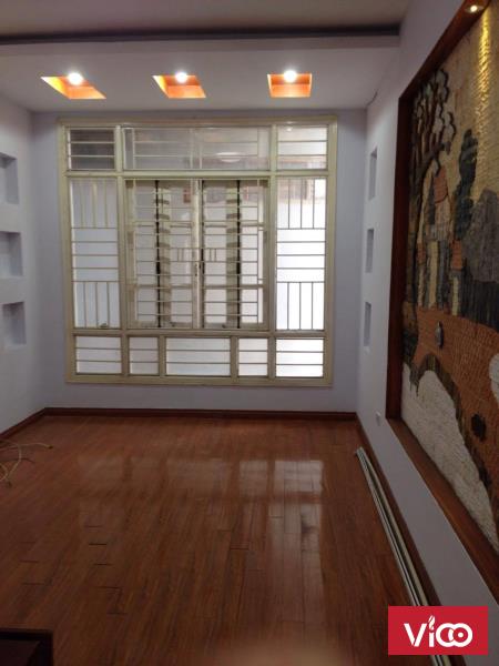 Phòng đẹp CHÍNH CHỦ số 14 ngõ 8 VŨ THẠNH GẦN GIẢNG VÕ Vị trí cực thuận lợi ,ngay chợ trên p