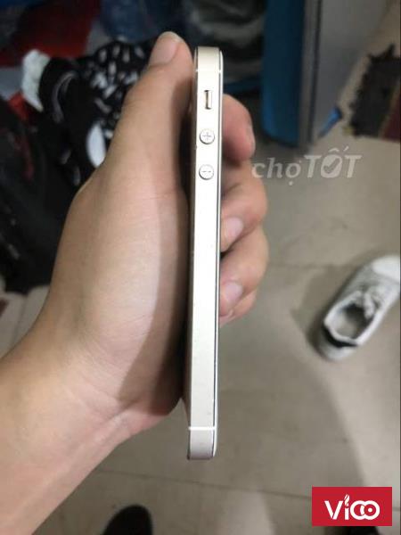 Iphone 5s gold quốc tế