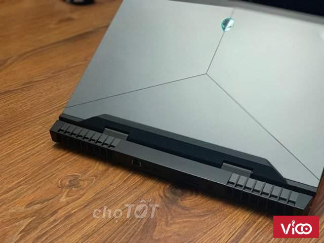 Dell ailenware 17r4 i7 7700hq 16 2561 17.3qhd 120