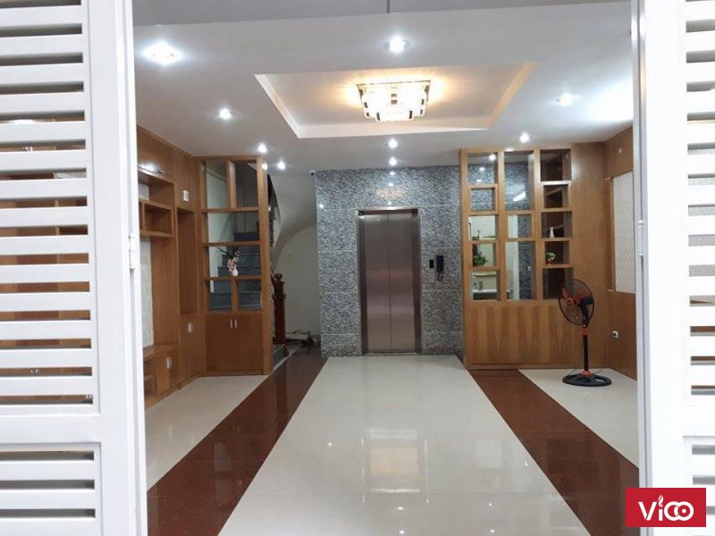 PHÂN LÔ Hoàng Quốc Việt,Gara,Thang Máy,Vỉa Hè 3m,giá 9 tỷ