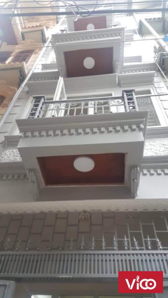Nhà Xuân Thủy,LÔ GÓC 3 mặt ngõ,40m2 x 5 tầng,giá 3.5 tỷ