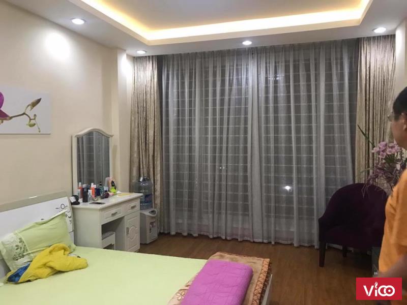 Cho thuê nhà nguyên căn phố Trần Quốc Hoàn, Cầu Giấy 5 tầng