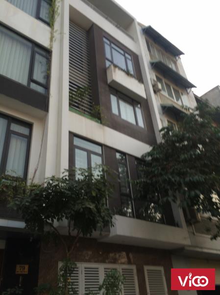 Cho thuê nhà 80m2 xây 5 tầng, làm văn phòng, nhà ở, Q Cầu Giấy