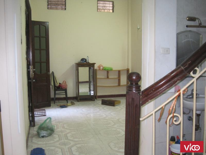 Cho thuê nhà ngõ phố Bích Câu