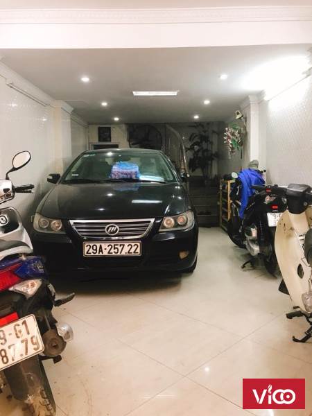 Bán nhà gara ô tô, thang máy Thái Thịnh, Đống Đa 53m2.Giá 6,7 tỷ.