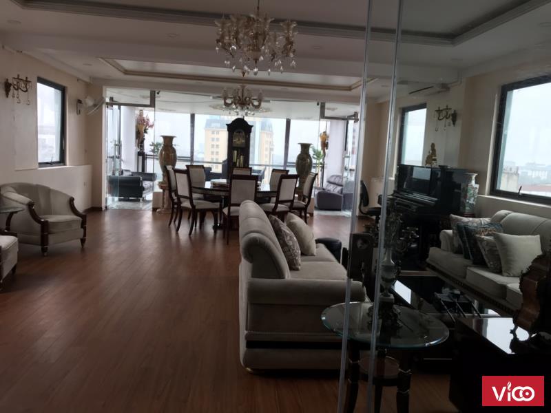 Chính chủ cho thuê mặt tiền đường Bà Triệu, tiện làm văn phòng, giá rẻ