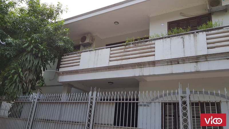 Cho thuê nhà riêng để ở hoặc làm văn phòng ở phố Võng Thị, Tây Hồ, Hà Nội