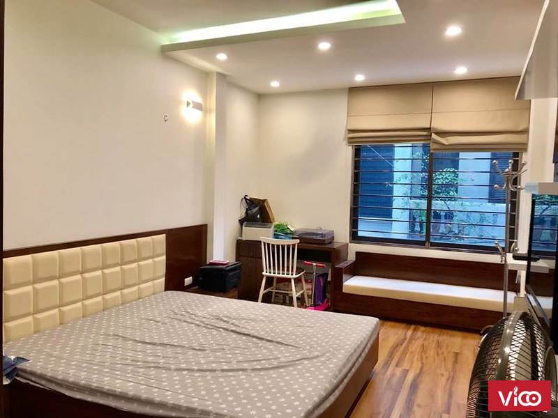 Phân Lô Lạc Long Quân, Bưởi DT 48m2 5T, nhỉnh 4 tỷ, nhà ngay phố. Cần bán gấp!