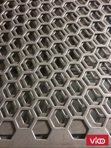 lưới thép đột lỗ, tôn đột lỗ, tôn lỗ, inox đột lỗ, tôn mạ kẽm đột lỗ
