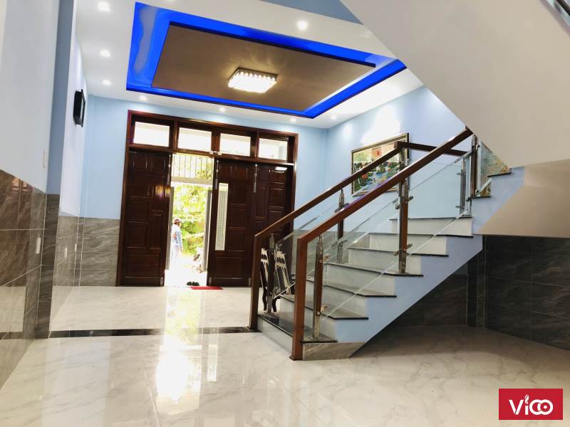 Cho thuê nhà mặt tiền đường Nguyễn Hữu Thọ