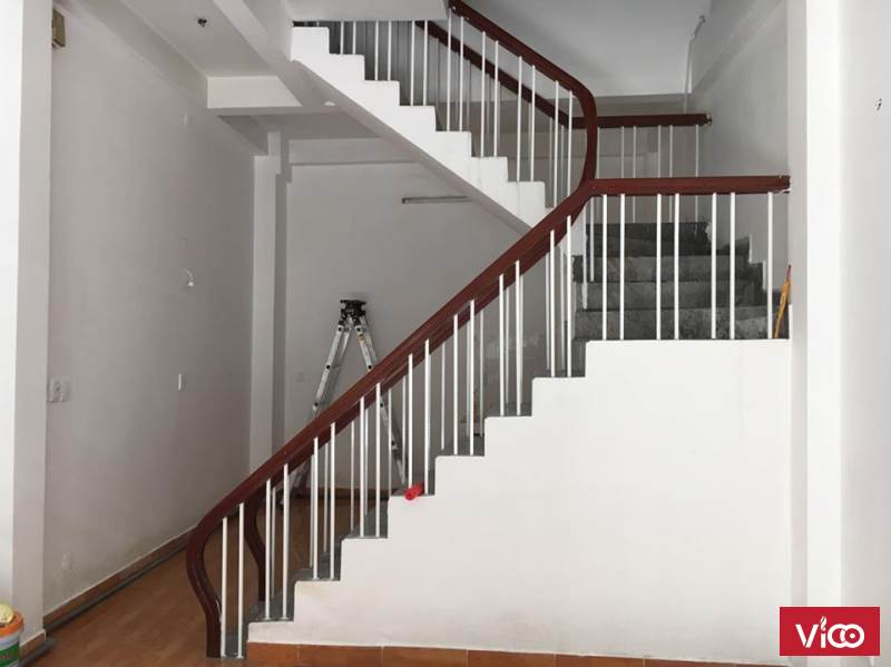 cho thuê nhà nguyên căn hẻm xe hơi 49 giá rẻ bình thanh.