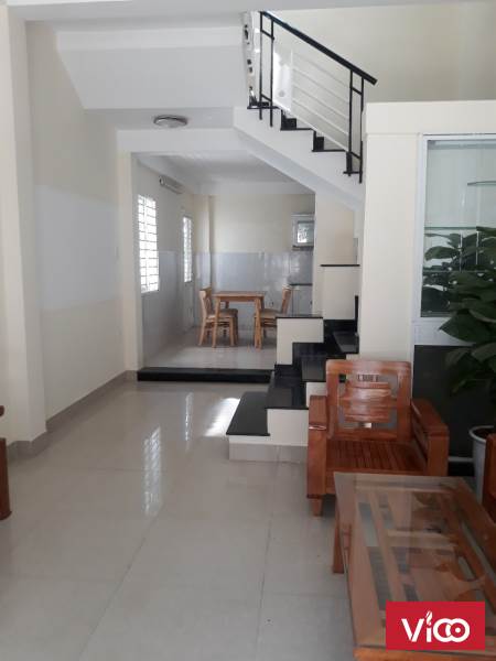 Cho thuê nhà nguyên căn, phố thời trang Lê Duẩn