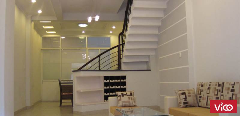 Nhà nguyên căn cho thuê dt sử dụng 650m2 đường Nguyễn Hữu Thọ