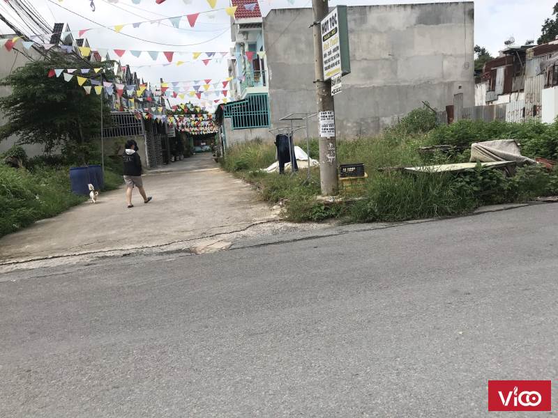 Nhà Thị xã Dĩ An 110m gần QL1k Mới xây mái thái