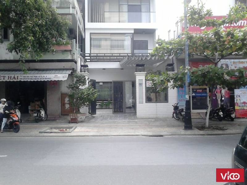 Cho thuê nhà đẹp đường Phan Châu Trinh, LH 0828479988