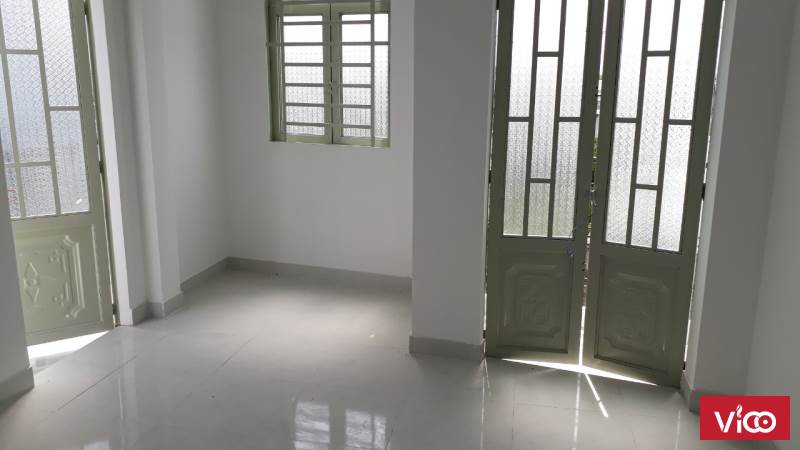 Bán nhà 1 trệt 1 lầu, khu dân cư đông đúc, an ninh
