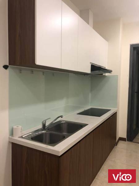Bán căn hộ tầng cao 2PN 76m2 sổ hồng vĩnh viễn cầm tay tại KĐT Eco Green City Nguyễn Xiển giá 2.2 tỷ