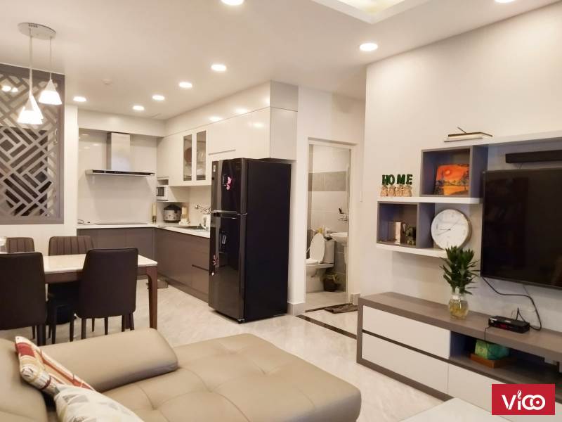 bán botanica premier 2pn block c, view hồ bơi, lầu trung. giá 3.3 tỷ