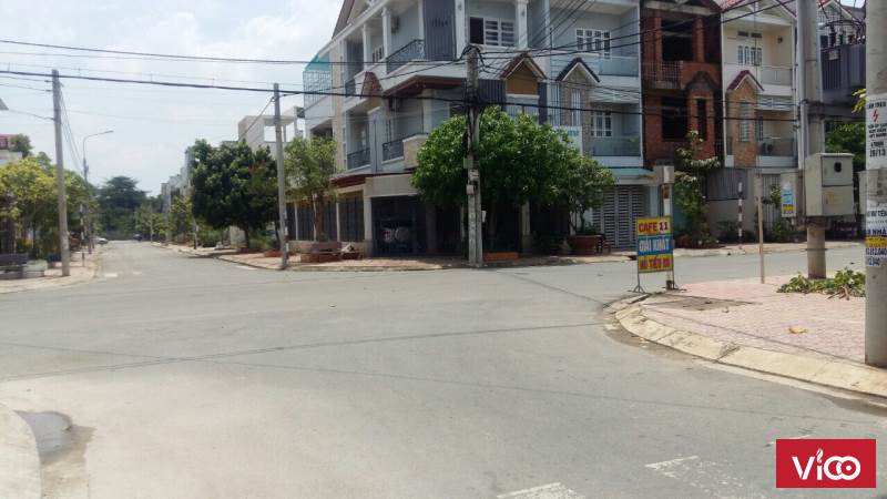 Bán nhà thô 1 trệt 2 lầu Phường Bửu Long gần Song Ngữ Lạc Hồng