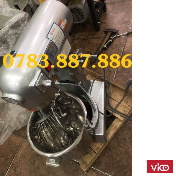 Máy trộn bột, đánh trứng làm bánh kem bông lan