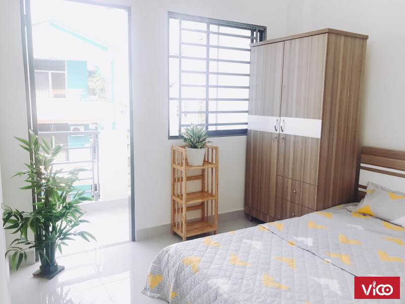 Phòng đầy đủ tiện nghi, có ban công, 25m2 giá 5.200.000 250 Lê Quang Định