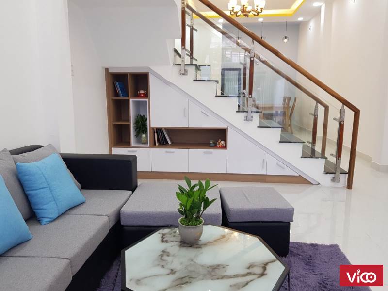 TRẢ 1 TỶ NHẬN NHÀ PHỐ SIÊU ĐẸP 130m2