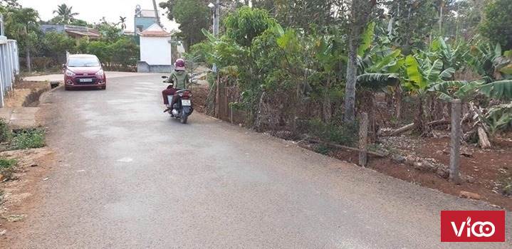 Bán lô đất chợ eatu đạt lí cách dự án the sun 2km