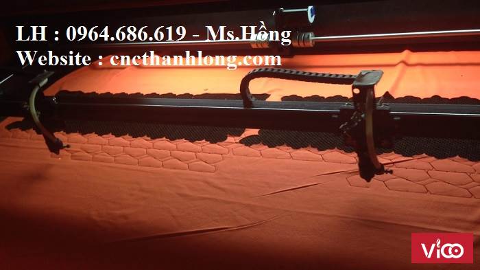 Máy laser cắt vải tự động, máy laser cắt vải 2 đầu siêu lợi nhuận