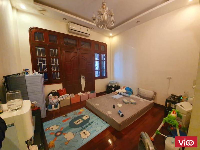 Bán nhà Tôn Đức Thắng, nhà mới đẹp, nội thất cao cấp, DT 45m2