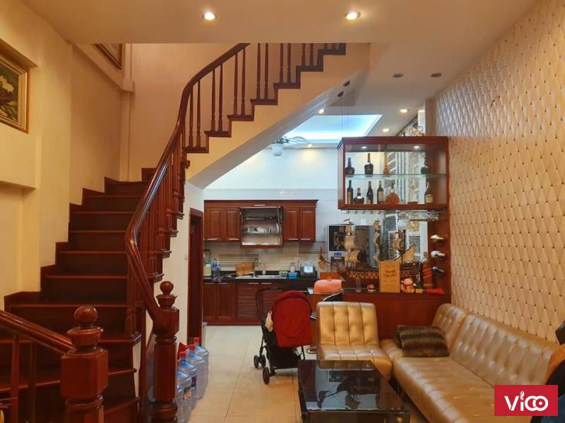 Bán nhà Tôn Đức Thắng, nhà mới đẹp, nội thất cao cấp, DT 45m2