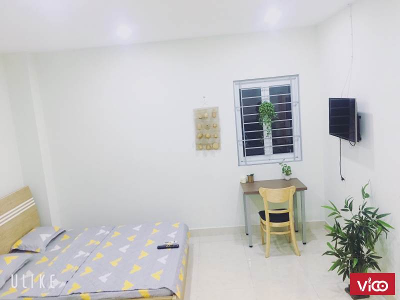 PHÒNG TIỆN NGHI CÓ KỆ BẾP NGAY BÀNH VĂN TRÂN CMT8 KHÔNG CHUNG CHỦ GIỜ GIẤC TỰ DO GIÁ TỪ 4TR8