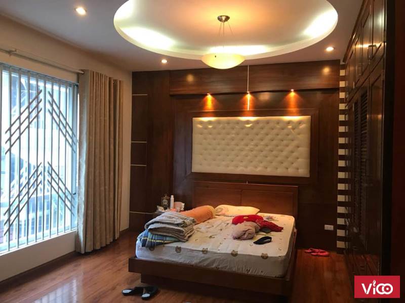 Kinh doanh đỉnh nhà tây hồ cách ngõ 30m 37m2 5 tầng 3 pN ngõ oto đỗ cửa