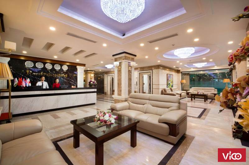 Cho thuê khách sạn cực đẹp dạng villa boutique gần sông Hàn