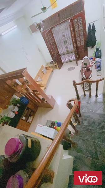 Bán nhà 30/33m2, 3T, 4MT, giá 2.69 tỷ, Cự Lộc, Thanh Xuân.