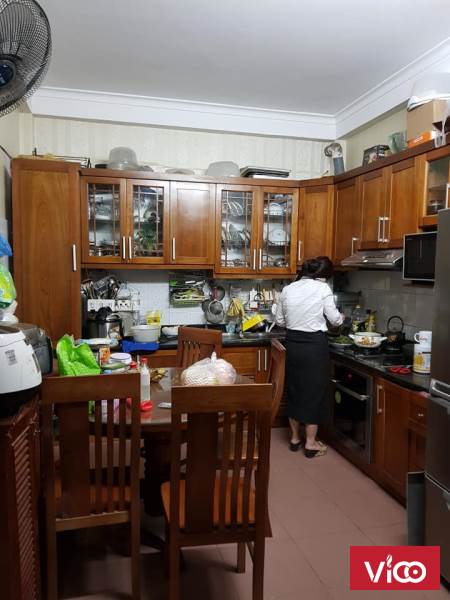 Bán nhà phố Văn Cao 40m2 x 3tầng 3phòng ngủ_Phân lô, cách mặt phố 20m_khu cán bộ được phân lô