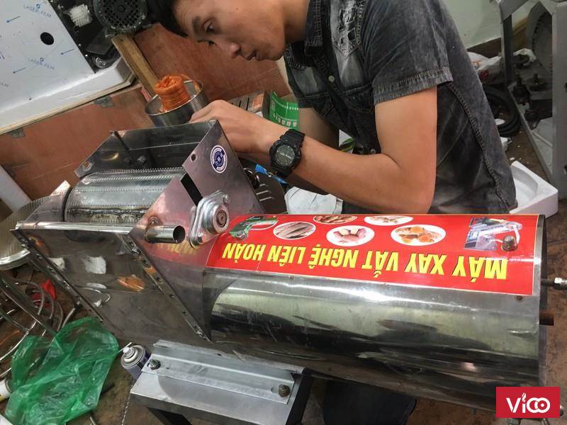 Máy xay vắt sắn dây, nghệ liên hoàn