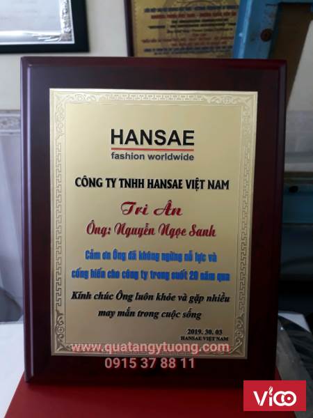 Cơ sở sản xuất biểu trưng gỗ đồng, bảng vinh danh kim loại