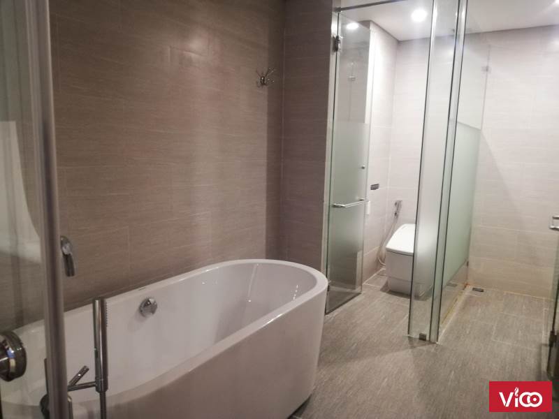 Cho thuê căn hộ Fhome 2 phòng ngủ Zen Diamon 96m2 nội thất cao cấp