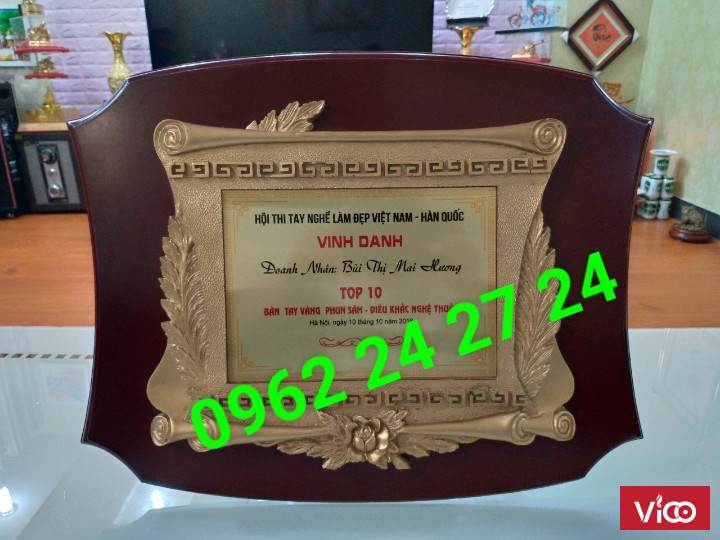 làm bảng vàng vinh danh thành tích, cung cấp bằng chứng nhận gỗ đồng