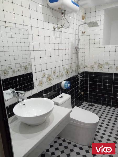 CHỈ DƯỚI 3 TỶ CÓ NGAY NHÀ ĐẸP CÁCH PHỐ NGUYỄN LÂN 10M NGÕ THÔNG THẲNG ĐẸP.
