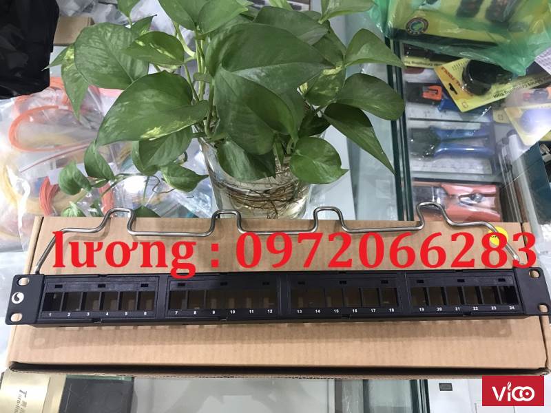 Thanh đấu nối patch panel 24 cổng cat5e UTP,1U mã 760237040 913750912