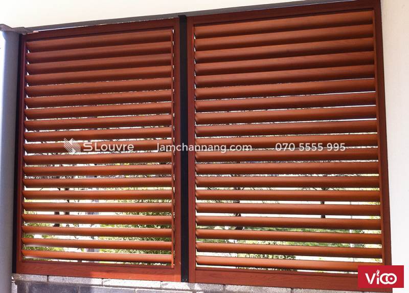 Lam nhôm giả gỗ Giải pháp chắn nắng vân gỗ phá cách