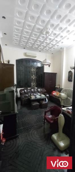 Bán nhà ngõ 445 Hoàng Quốc Việt 48m x4 tầng, GARA, cách mặt phố 50m chỉ 6,6 tỷ