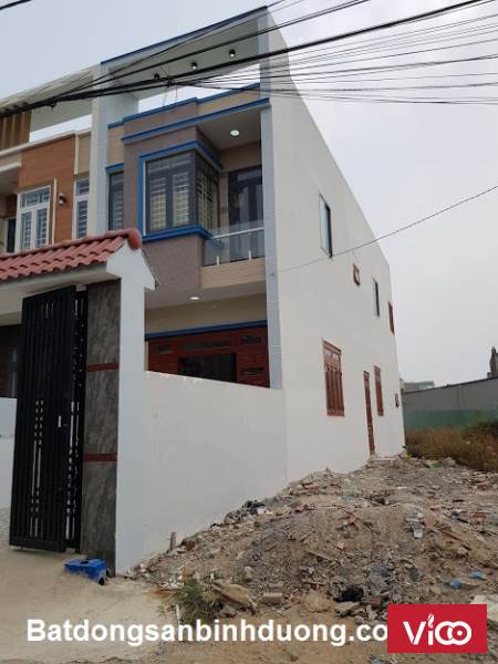 Bán nhà Dĩ An 2 mặt tiền cách quốc lộ 1K 200m, gần ngã 3 Cây lơn 3,3 tỷ